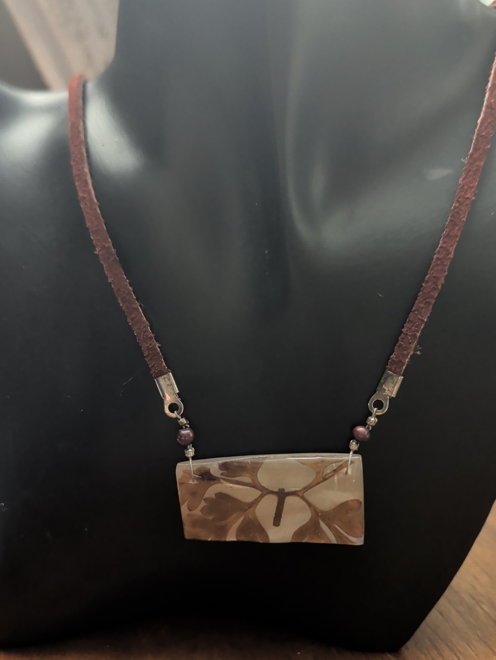 Coldwater Creek Necklace Cord Mocha Mother of Pearl Rawhide silver tone Boho